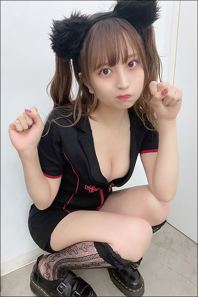 竹内星菜、小悪魔な猫コスプレでさらに人気拡大の画像1