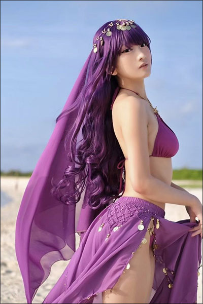 火将ロシエルのエキゾチックな踊り子コスプレにファンもタメ息の画像1