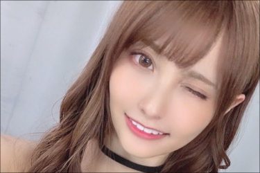 正統派にして異端…「グラビア界の問題児」花咲れあのイタズラなウインク