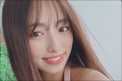 高梨瑞樹の「裸エプロン」にツッコミと称賛