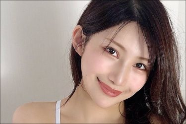 琴井ありさ、Twitterメインアカからサブアカへ！ さっそく朝から眼福チラリ!!