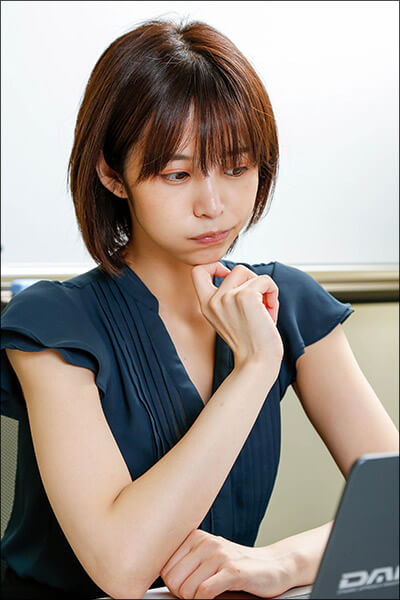 コスプレイヤー真中つぐ『妄想日記』厳選カット/オフィスで妄想爆発編の画像5