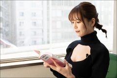 非公開: 【グラドル朗読】森のんの、7日間で「なりたい私」になれる本を読む