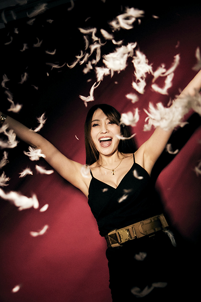 【森咲智美】妖しく魔性なコスプレグラビアの画像46