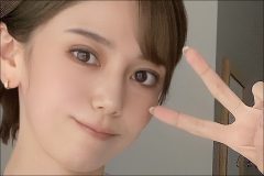 絃花みき、まん丸バストにキレキレの腹筋…最強ギャップボディが大絶賛