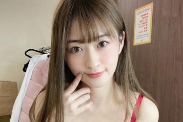 メイリ、まさに眼福の紅白ショットでファンを刺激