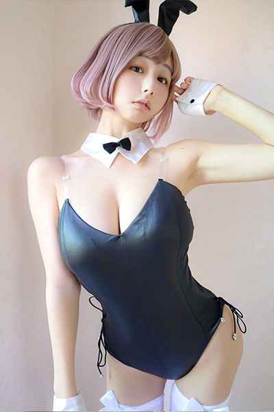 くりえみ、スタイル抜群ハイクオリティバニーの画像2