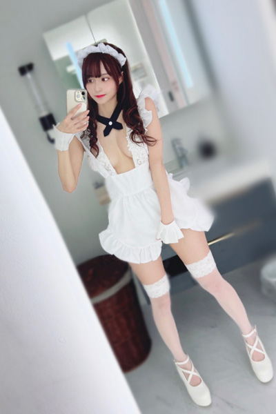 グラビア界の問題児・花咲れあ、裸エプロン風メイドに雇用希望者殺到の画像2