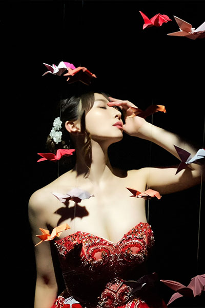 森咲智美、折り紙と美女…アートで淫靡な美しの和グラビアの画像2