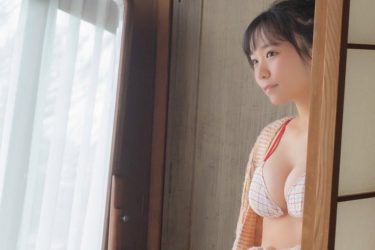 ひめもすオーケストラ・椿野ゆうこ、絶妙構図で抜群のビキニ姿披露