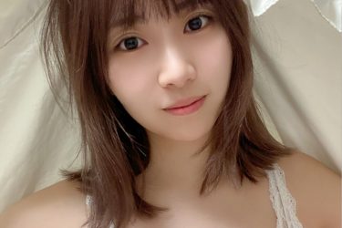 池田ゆうな、シーツの中で…迫りくるアート級バスト