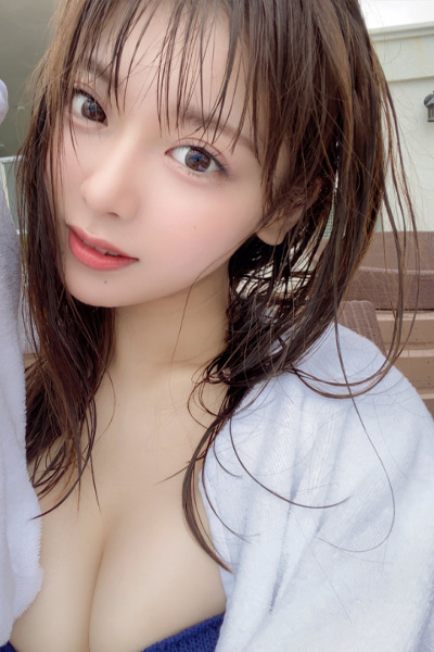 まるぴ、濡れ髪の美貌と谷間に「ガチ恋不可避」の画像2