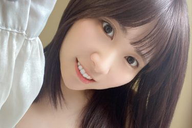 池田ゆうな、清純派のキュートな美貌と透きとおるような美バスト