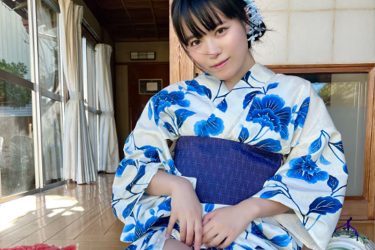 二刀流グラドル・東雲うみ、第三の刀を開放…むっちり美脚と魅惑の三角地帯