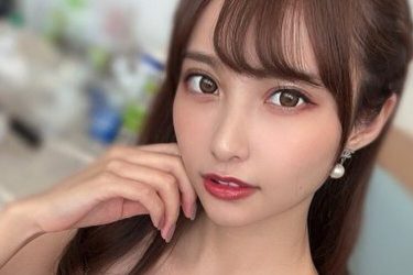 花咲れあ、目力つよつよ谷間ざっくり…グラビア界の問題児が魅せた貴重な色気