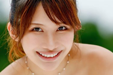 琴井ありさ、日焼け跡残る魅惑ボディ…ふんわり褐色バストにファン歓喜