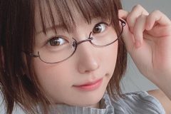 えなこ、人生初のショートヘアと完璧ボディが大反響