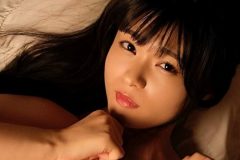 星名美津紀、美胸弾ける夜ふかしのご褒美ショット