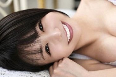 パピコ、弾ける笑顔と豊満美バストのスーパー破壊力