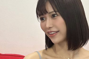 森のんの、美貌と美谷間の誘惑ツイート