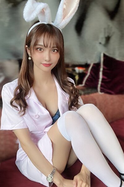 花咲れあ、絶対領域の裏側…裏太ももの香しきフェティッシュの画像2