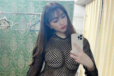 森咲智美の衝撃あみあみハイレグショット