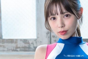 加納葉月、ハイレグむっちり太ももの極上フェチズム