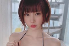 えなこ、ショートカット後初のグラビアに5万いいね