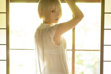 「心が綺麗な人にだけ見える」篠崎こころの美しき透け尻