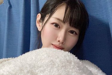 南野さら、ニット手ブラの衝撃これがこう