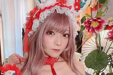 宮本彩希、刺激度高めの華やかバニー