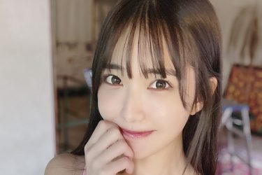 天羽希純が「カルピスためてみる?」と美鎖骨