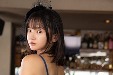 西永彩奈、盛り上がるヒップ…洗練の美貌