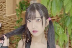 天羽希純、お誘いスポブラ美乳