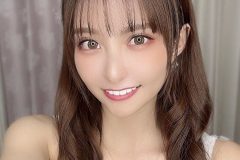花咲れあ、問題児の正統派な美貌