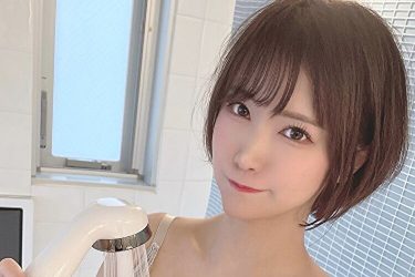 相良ましろ、濡れ透けの悩殺ヒップライン