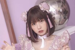 えなこ、かわいさ120％の桃色チャイナ