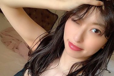 倉持由香、美貌と桃尻輝く大人グラビア2連発