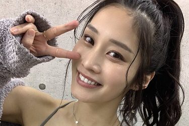 高橋凛、フォロワー30万人突破で美胸ハツラツ感謝ツイート