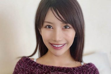琴井ありさ、セーターから絶景の美谷間