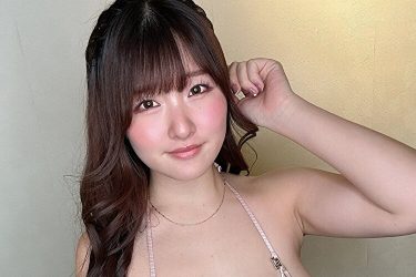 原つむぎ、やわふわマシュマロボディのバレンタインカット