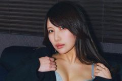 琴井ありさ、強視線と官能ボディのハードな誘惑