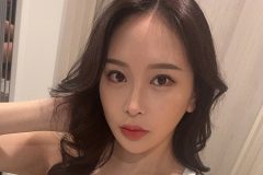 福江ななか、ふっくら美胸と強めの美貌