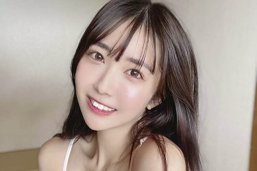 天羽希純、至高の大人スクール水着