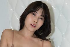 伊織いお、躍動のスライム乳