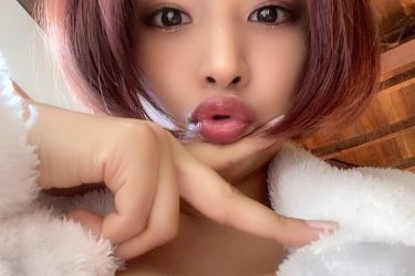 藤井マリー、シロクマが気になる立体美バスト