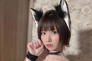 えなこ、ケモ耳&ビキニで輝く美ボディ