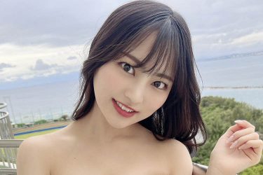 宇咲、キュートなヒョウ柄ビキニ美女