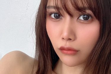 森のんの、寂しがり屋の深い美谷間