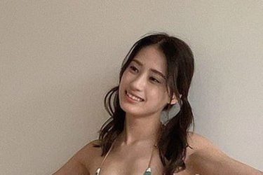 澄田綾乃、圧巻のナチュラル美ボディ